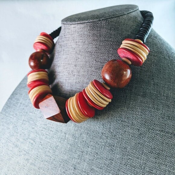 Vintage Red, Black & Brown Wooden Bead Statement Necklace Geometric Design - Picture 3 of 7